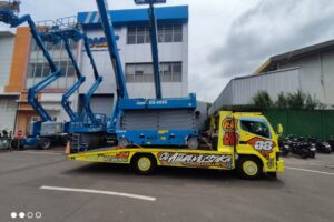 1000286213